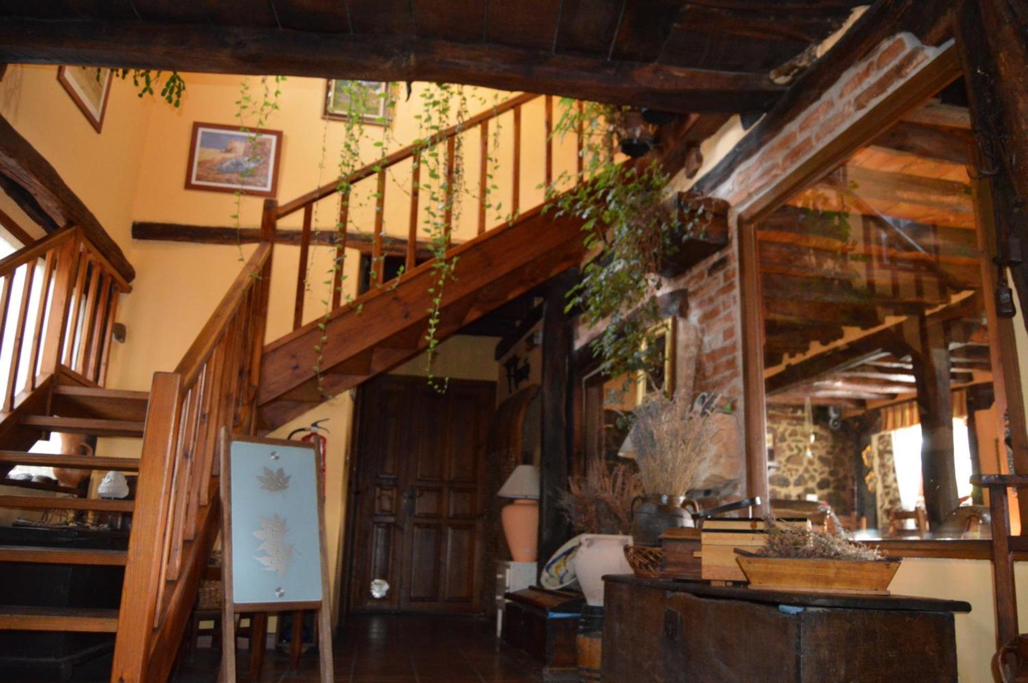 Casa Simon Pensionat Cervera De Pisuerga Exteriör bild