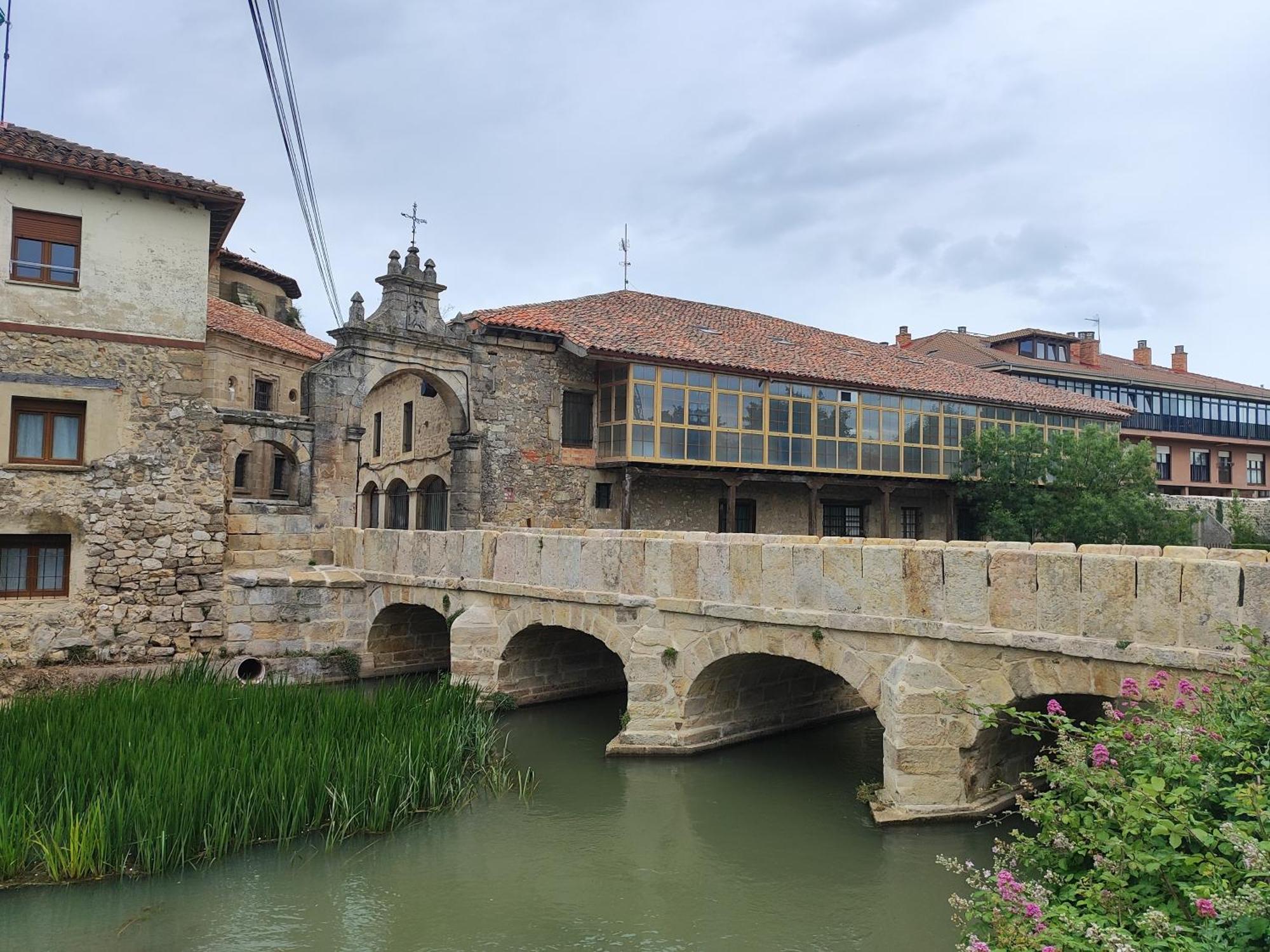 Casa Simon Pensionat Cervera De Pisuerga Exteriör bild