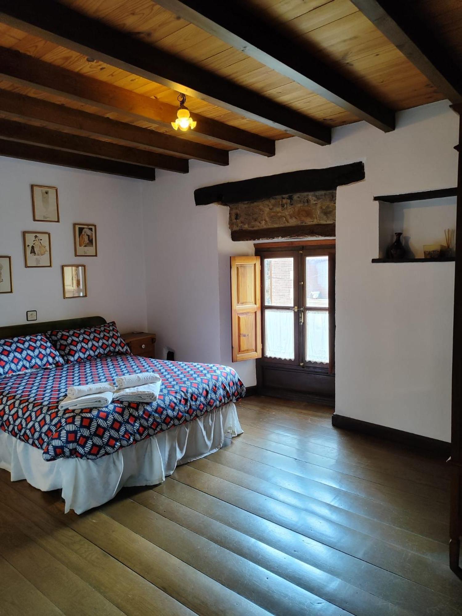 Casa Simon Pensionat Cervera De Pisuerga Exteriör bild