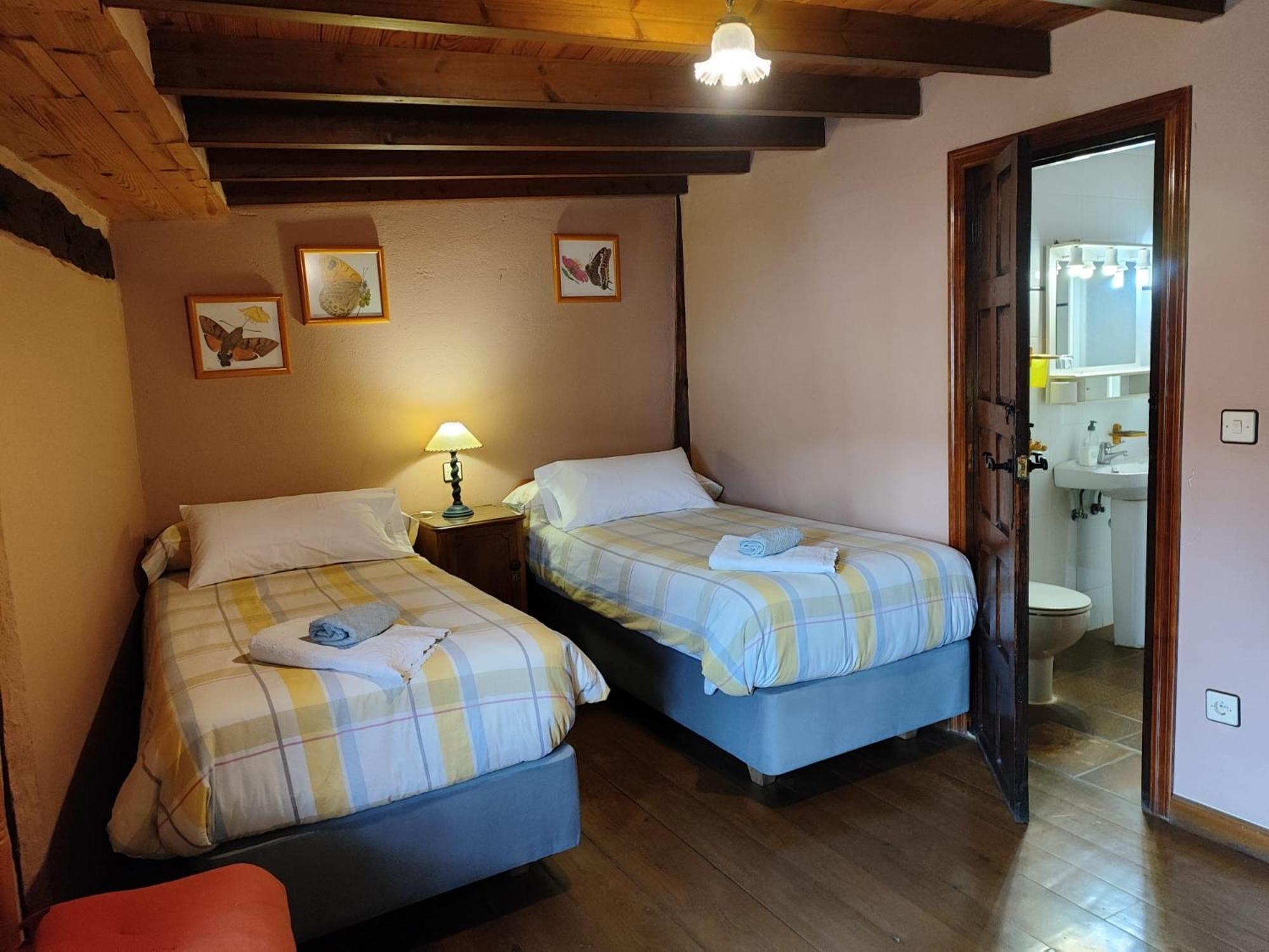 Casa Simon Pensionat Cervera De Pisuerga Exteriör bild
