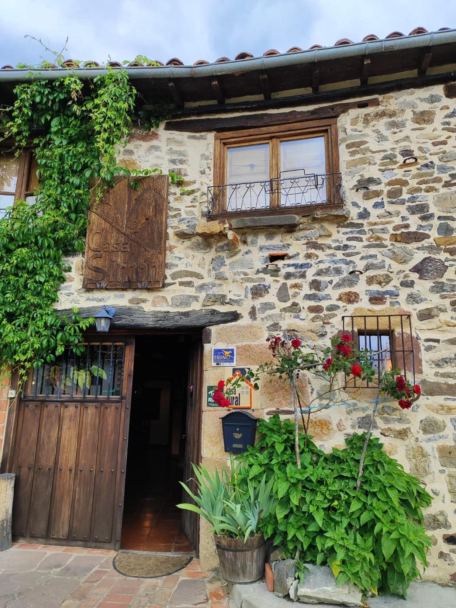 Casa Simon Pensionat Cervera De Pisuerga Exteriör bild