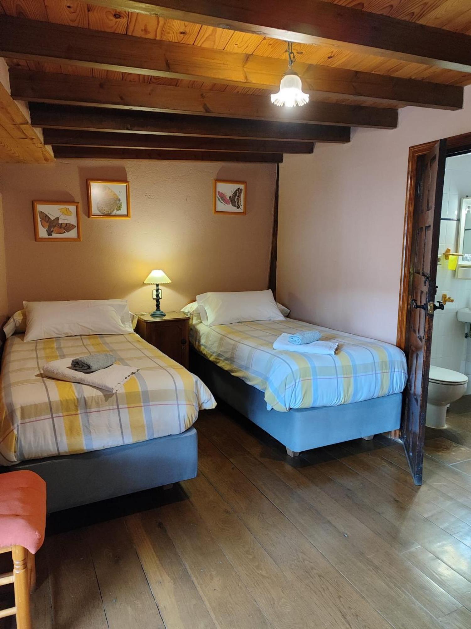 Casa Simon Pensionat Cervera De Pisuerga Exteriör bild